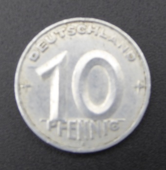 10 DDR-Pfennig 1953 E Wertseite